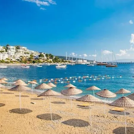 Loca Yalikavak'ta Ultra Luex Tatil Deneyimi Αλικαρνασσός